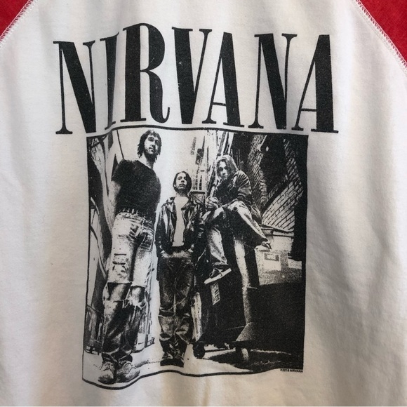 AEO, Nirvana Raglan Sweatshirt, Cream/Red, Size Small - Picture 3 of 4